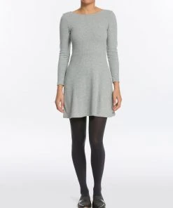 Spanx Hosiery Reversible Mid-Thigh Shaping Tights 18 Spanx Hosiery Reversible Mid-Thigh Shaping Tights