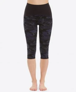 Spanx Booty Boost® Active Printed Cropped Leggings