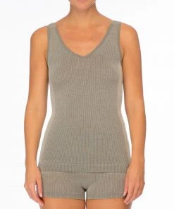 Spanx Laidback Layers Seamless Tank Shop All Sale