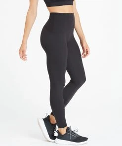 Spanx Booty Boost® Active Leggings