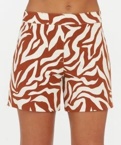 Spanx On-the-Go Printed Shorts, 6" New Arrivals 18 Spanx On-the-Go Printed Shorts, 6