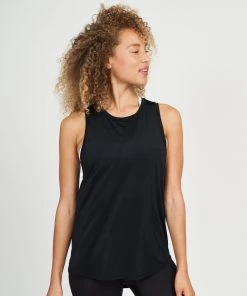Spanx Shop All Activewear Go Lightly Tank 16 Spanx Shop All Activewear Go Lightly Tank