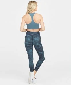 Spanx Booty Boost® Active Tie Dye 7/8 Leggings 23 Spanx Booty Boost® Active Tie Dye 7/8 Leggings