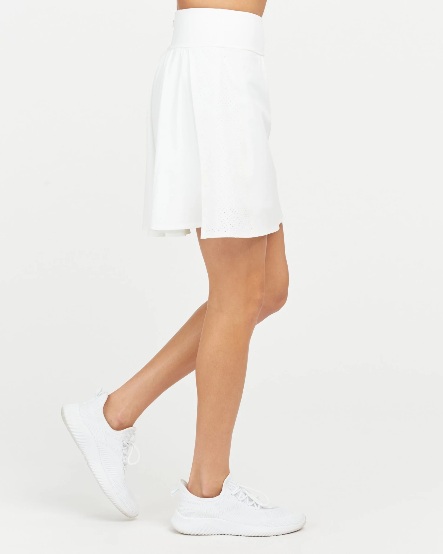 Spanx New Arrivals The Get Moving Skort, 17" 12 Spanx New Arrivals The Get Moving Skort, 17"