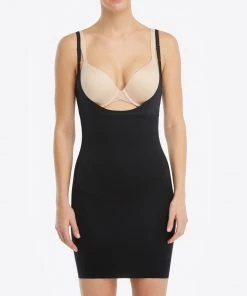 Shop All Shapewear Spanx Smartgrip™ Slips, Open-Bust Full Slip 15 Shop All Shapewear Spanx Smartgrip™ Slips, Open-Bust Full Slip