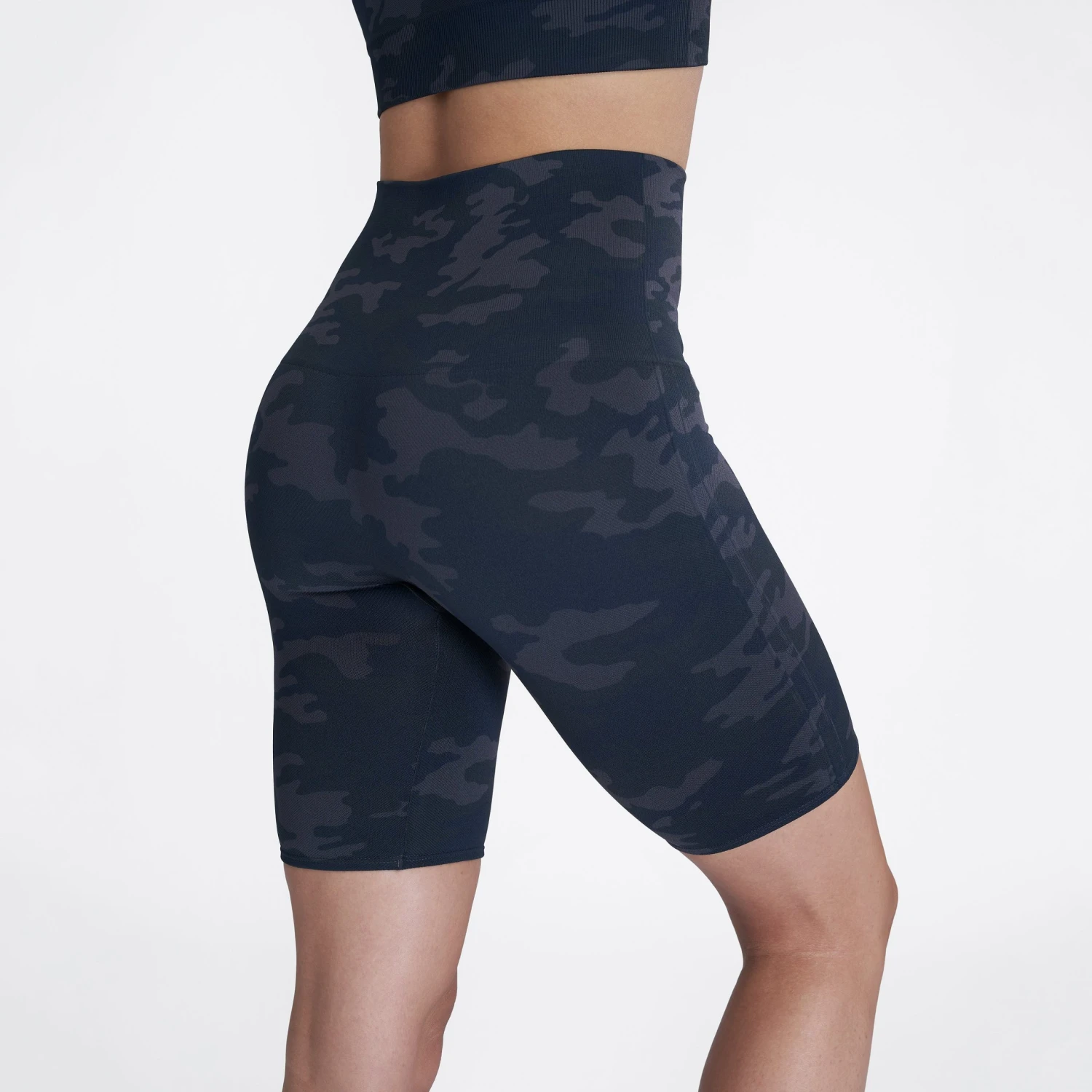 Spanx Seamless Look At Me Now Bike Short 4 Spanx Seamless Look At Me Now Bike Short