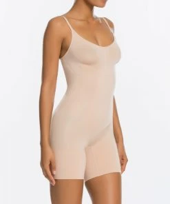 Spanx OnCore Mid-Thigh Bodysuit 13 Spanx OnCore Mid-Thigh Bodysuit