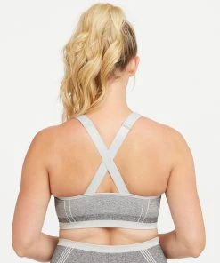 Spanx Seamless Sculpt Medium Impact Sports Bra