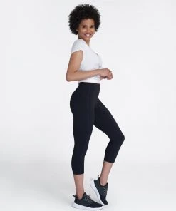 Spanx Every.Wear Active Icon Cropped Leggings 8 Spanx Every.Wear Active Icon Cropped Leggings