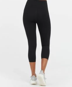 Spanx Booty Boost® Active Cropped Leggings