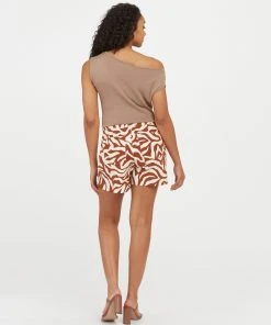 Spanx On-the-Go Printed Shorts, 6" New Arrivals 17 Spanx On-the-Go Printed Shorts, 6