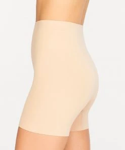 Spanx Everyday Shaping Panties Mid-Thigh Short