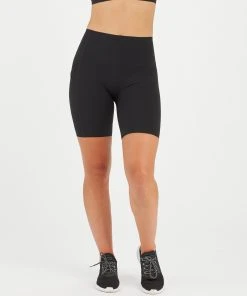 Spanx Back In Stock Every.Wear Icon Bike Short W/ Pocket, 7" 10 Spanx Back In Stock Every.Wear Icon Bike Short W/ Pocket, 7