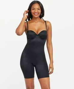 Spanx Suit Your Fancy Strapless Cupped Mid-Thigh Bodysuit Bodysuits