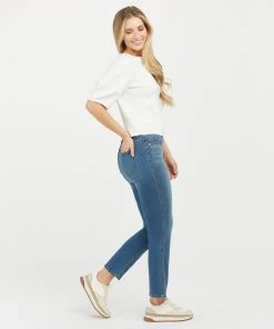 Spanx AirEssentials Puff Sleeve ‘At-the-Hip’ Top
